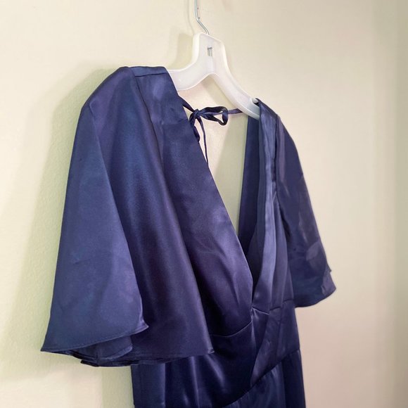 NWT! GALINA SIGNATURE Long Flutter Sleeve A-Line Bridesmaid Dress DAVID'S BRIDAL - Picture 3 of 13